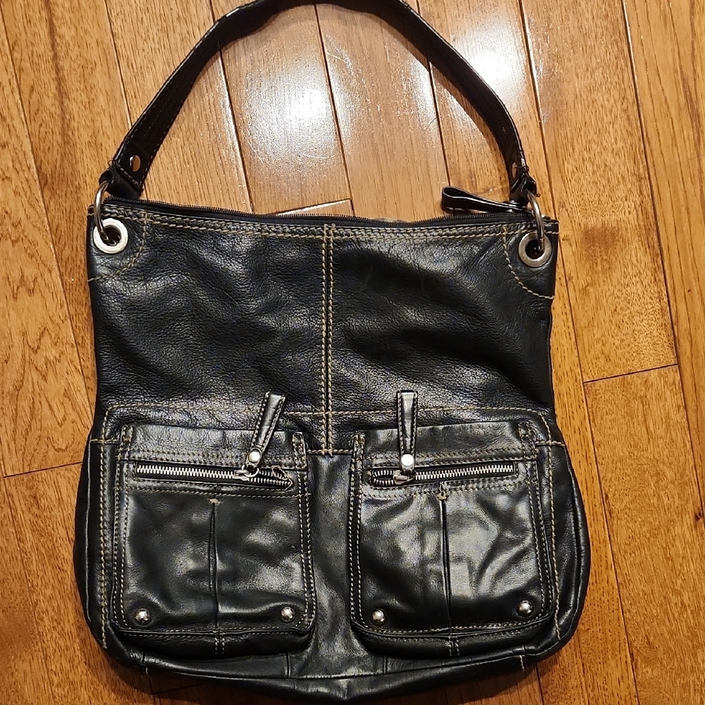 Tignanello Black Genuine Leather Shoulder Bag Multi Pocket Zip Top Purse